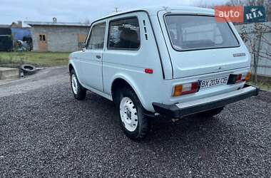 Внедорожник / Кроссовер ВАЗ / Lada 2121 Нива 1991 в Каменец-Подольском