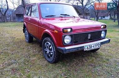 Внедорожник / Кроссовер ВАЗ / Lada 2121 Нива 1994 в Тячеве