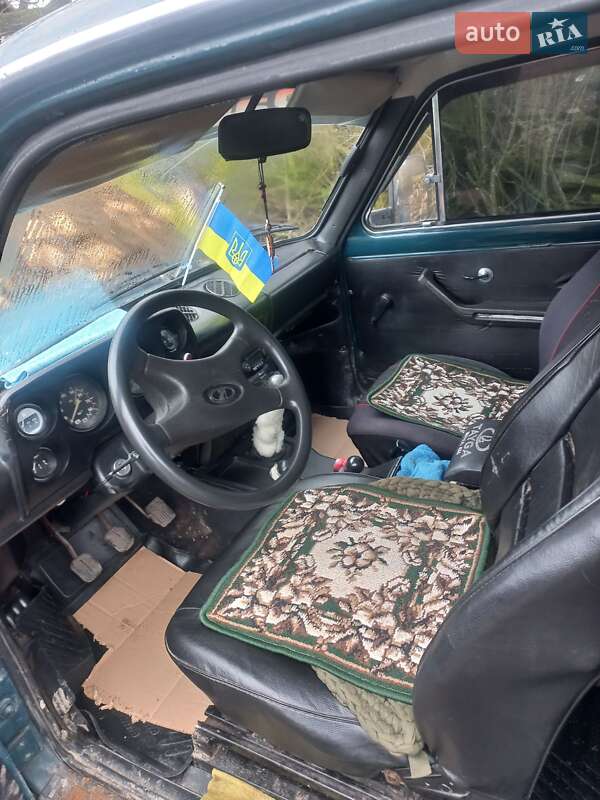 Внедорожник / Кроссовер ВАЗ / Lada 2121 Нива 1987 в Волочиске фото 5 Внедорожник / Кроссовер ВАЗ / Lada 2121 Нива 1987 в Волочиске