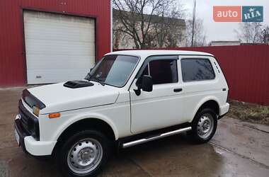 Внедорожник / Кроссовер ВАЗ / Lada 2121 Нива 1985 в Монастырище