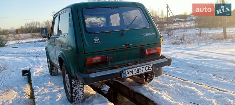 Внедорожник / Кроссовер ВАЗ / Lada 2121 Нива 1992 в Бердичеве фото 3 Внедорожник / Кроссовер ВАЗ / Lada 2121 Нива 1992 в Бердичеве