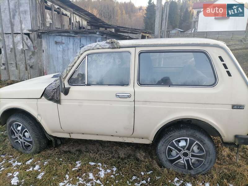 Позашляховик / Кросовер ВАЗ / Lada 2121 Нива 1981 в Львові