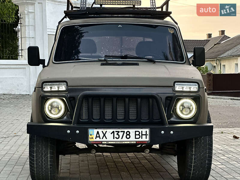 Позашляховик / Кросовер ВАЗ / Lada 2121 Нива 1986 в Тернополі