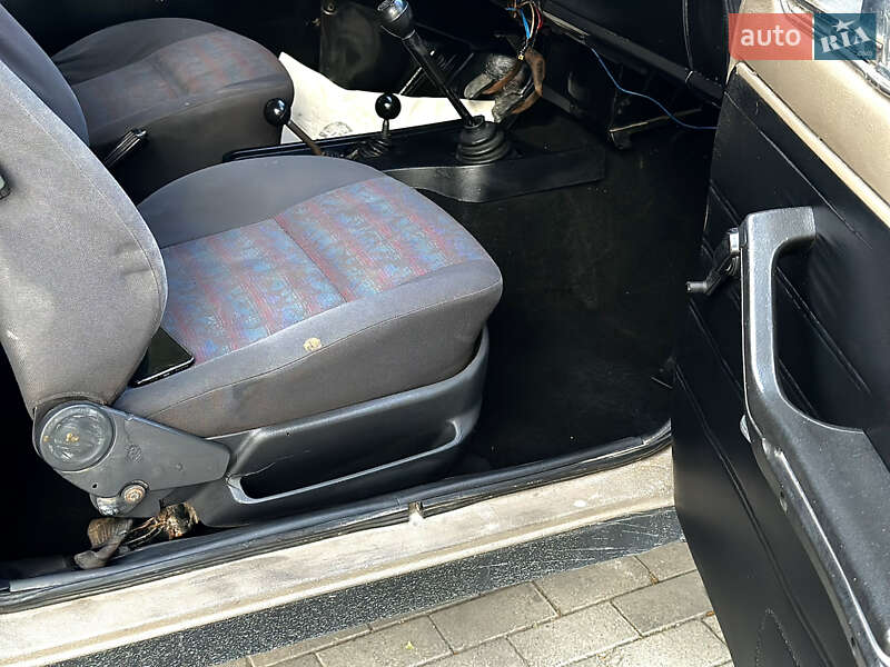 Позашляховик / Кросовер ВАЗ / Lada 2121 Нива 1986 в Тернополі