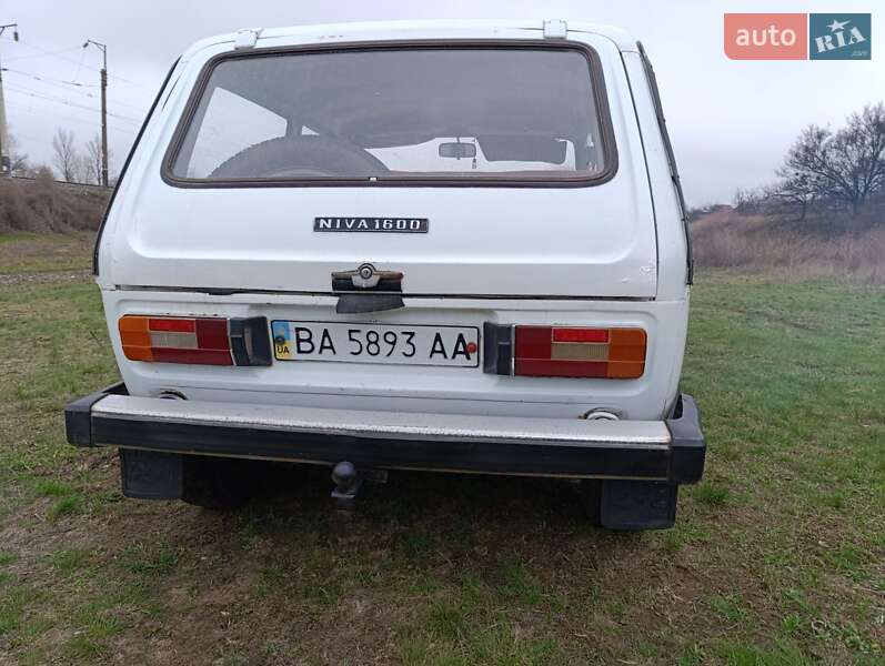 Позашляховик / Кросовер ВАЗ / Lada 2121 Нива 1981 в Смілі