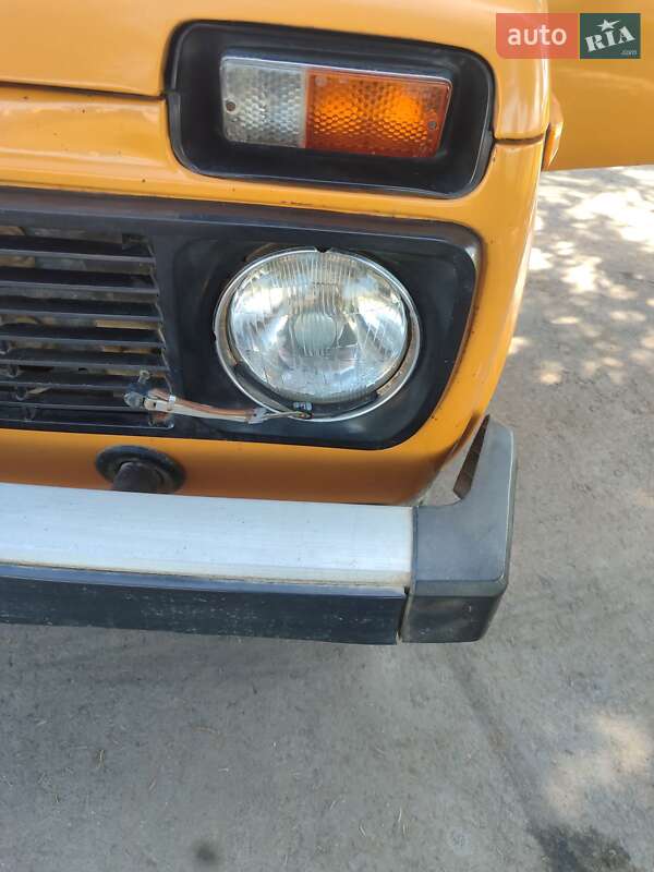 Позашляховик / Кросовер ВАЗ / Lada 2121 Нива 1985 в Снятині
