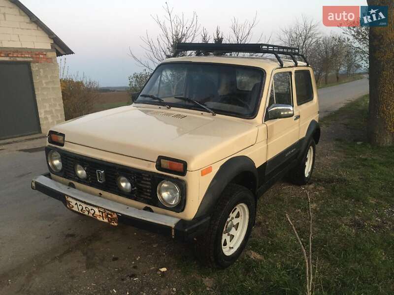 Внедорожник / Кроссовер ВАЗ 2121 Нива 1985 в 