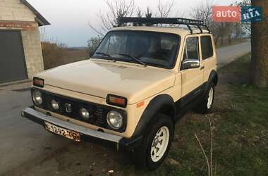 Внедорожник / Кроссовер ВАЗ 2121 Нива 1985 в 