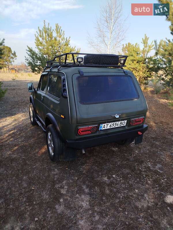 Внедорожник / Кроссовер ВАЗ / Lada 2121 Нива 1982 в Житомире