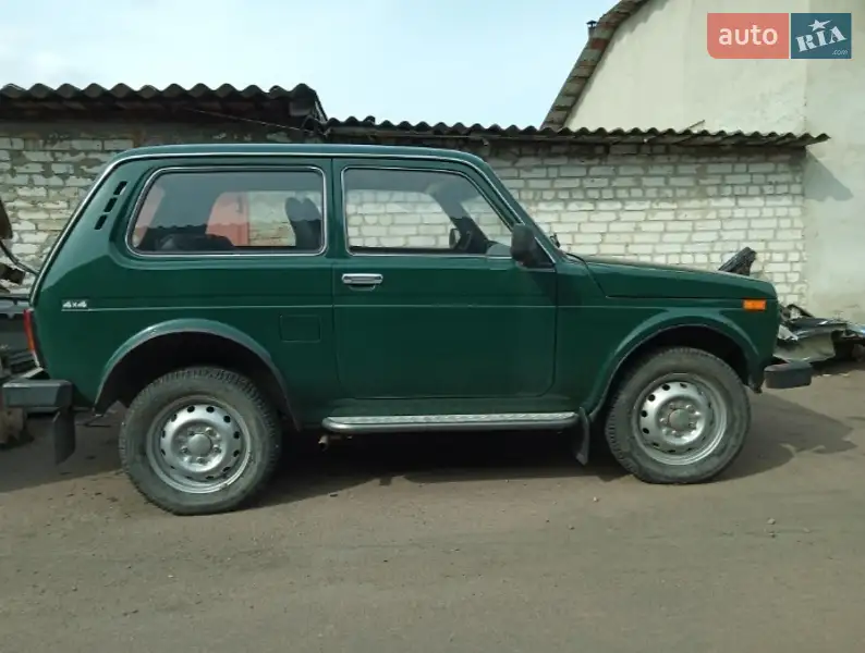 ВАЗ / Lada Niva 1990
