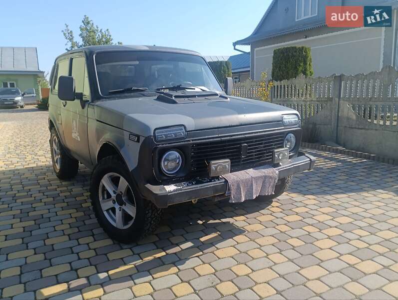 Позашляховик / Кросовер ВАЗ / Lada 2121 Нива 1990 в Снятині