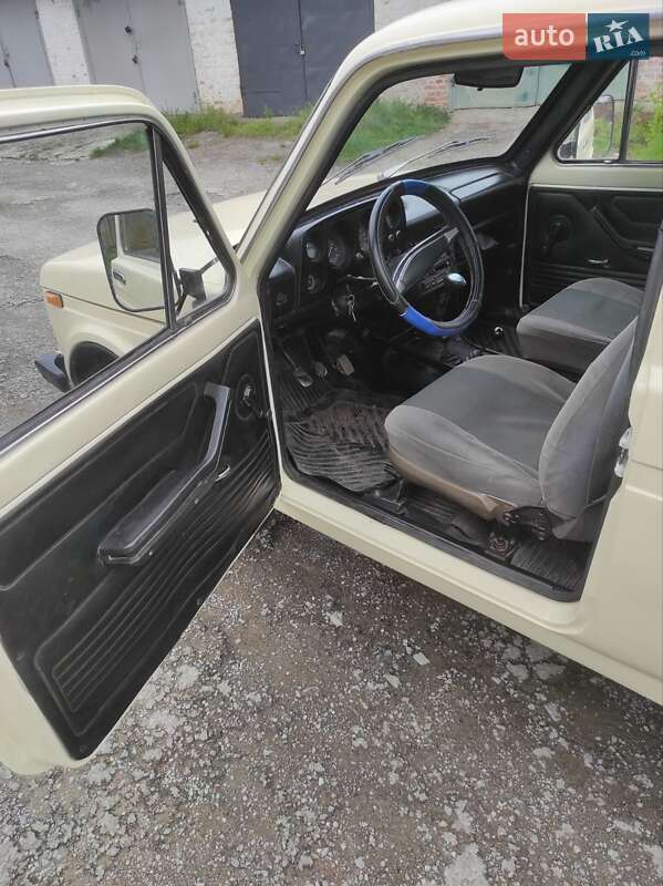 Внедорожник / Кроссовер ВАЗ / Lada 2121 Нива 1987 в Каменец-Подольском