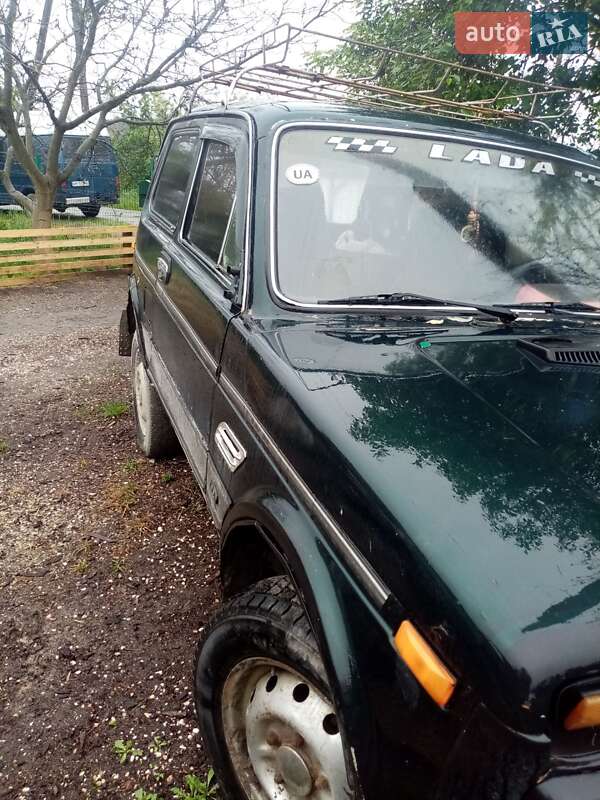 Внедорожник / Кроссовер ВАЗ / Lada 2121 Нива 1990 в Житомире фото 2 Внедорожник / Кроссовер ВАЗ / Lada 2121 Нива 1990 в Житомире