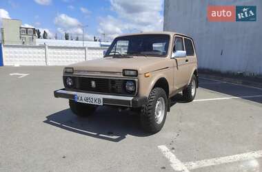 Внедорожник / Кроссовер ВАЗ 2121 Нива 1983 в Киеве