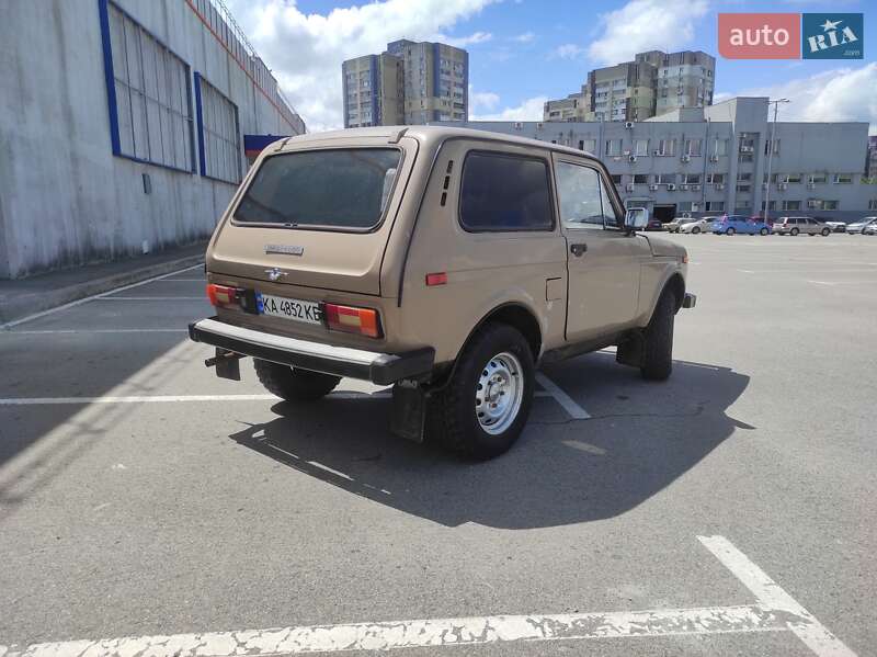 Внедорожник / Кроссовер ВАЗ / Lada 2121 Нива 1983 в Киеве