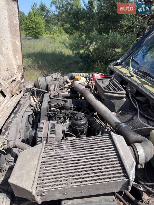 Внедорожник / Кроссовер ВАЗ / Lada 2121 Нива 1988 в Царичанке