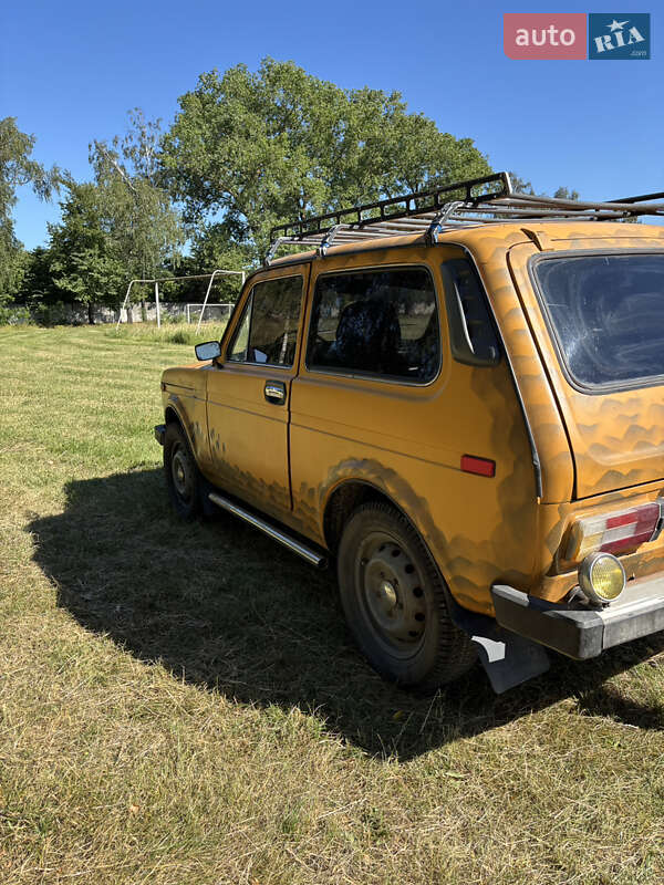 Внедорожник / Кроссовер ВАЗ / Lada 2121 Нива 1982 в Тернополе фото 4 Внедорожник / Кроссовер ВАЗ / Lada 2121 Нива 1982 в Тернополе