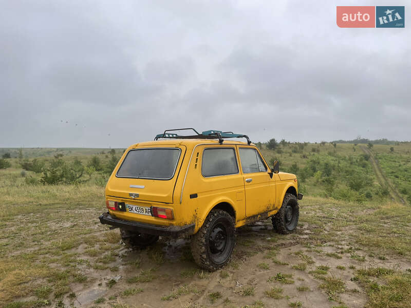 Внедорожник / Кроссовер ВАЗ / Lada 2121 Нива 1984 в Ровно