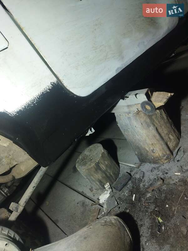 Внедорожник / Кроссовер ВАЗ / Lada 2121 Нива 1987 в Славутиче фото 5 Внедорожник / Кроссовер ВАЗ / Lada 2121 Нива 1987 в Славутиче
