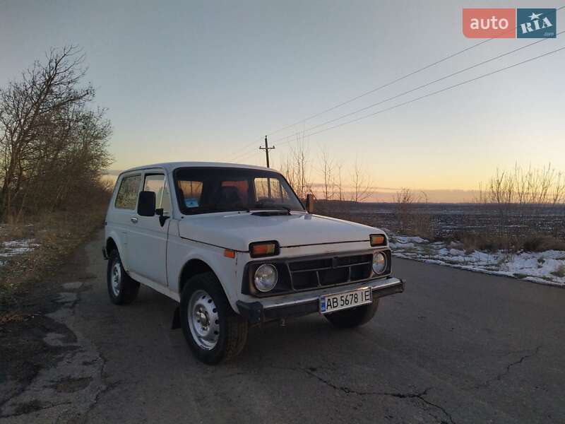 Внедорожник / Кроссовер ВАЗ / Lada 2121 Нива 1994 в Ладыжине