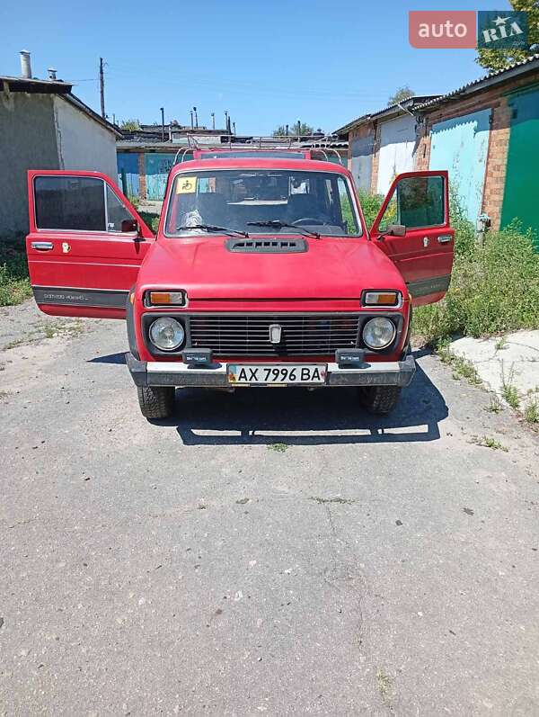 Внедорожник / Кроссовер ВАЗ / Lada 2121 Нива 1991 в Харькове фото 2 Внедорожник / Кроссовер ВАЗ / Lada 2121 Нива 1991 в Харькове