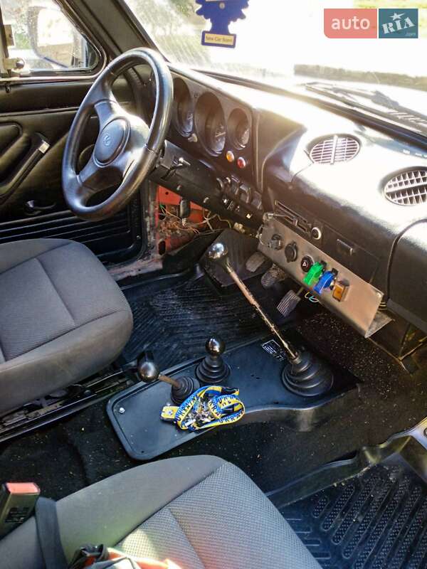 Позашляховик / Кросовер ВАЗ / Lada 2121 Нива 1988 в Кам'янець-Подільському