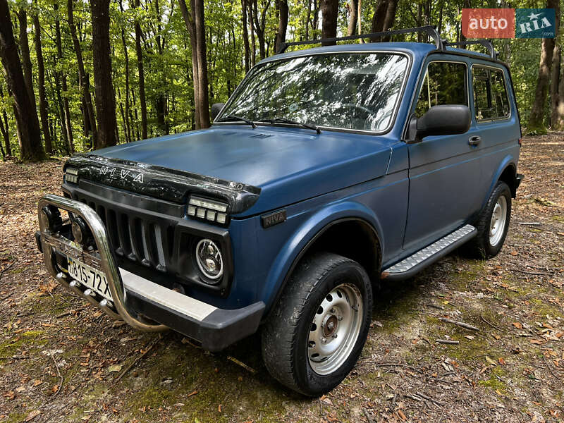 Внедорожник / Кроссовер ВАЗ / Lada 2121 Нива 1989 в Виноградове фото 9 Внедорожник / Кроссовер ВАЗ / Lada 2121 Нива 1989 в Виноградове