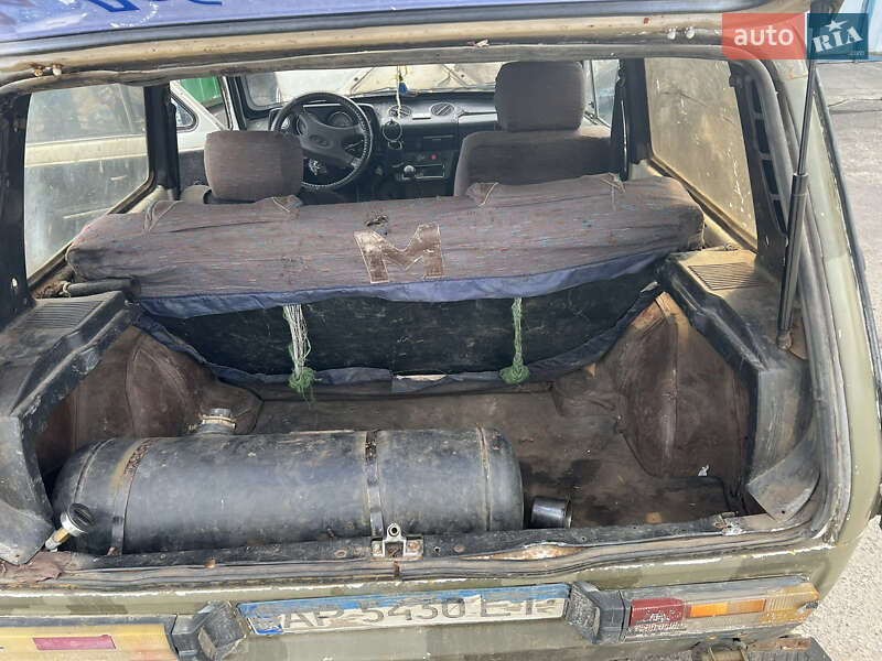 Позашляховик / Кросовер ВАЗ / Lada 2121 Нива 1990 в Запоріжжі