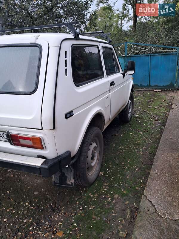 Внедорожник / Кроссовер ВАЗ / Lada 2121 Нива 1983 в Бурштыне