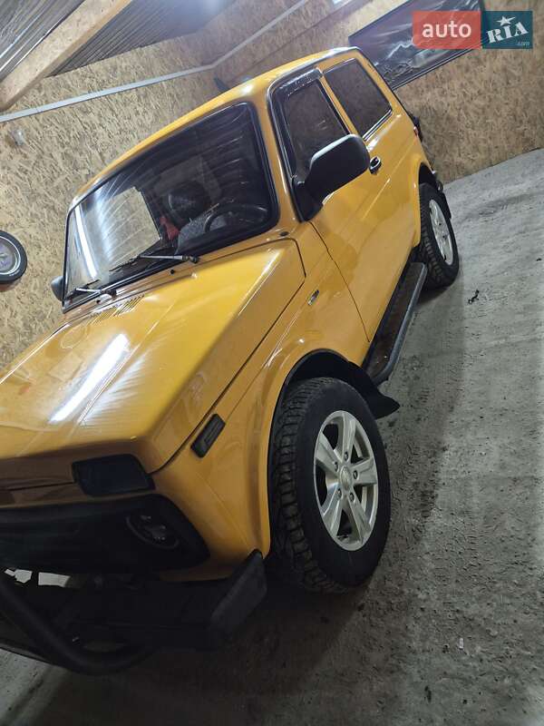 Внедорожник / Кроссовер ВАЗ / Lada 2121 Нива 1982 в Харькове