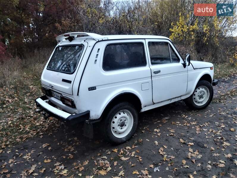 Внедорожник / Кроссовер ВАЗ / Lada 2121 Нива 1986 в Хороле