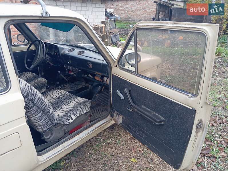 Внедорожник / Кроссовер ВАЗ / Lada 2121 Нива 1988 в Горохове фото 6 Внедорожник / Кроссовер ВАЗ / Lada 2121 Нива 1988 в Горохове