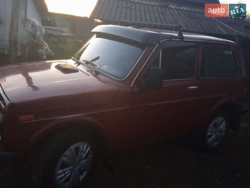 Позашляховик / Кросовер ВАЗ / Lada 2121 Нива 1991 в Рівному фото 3 Позашляховик / Кросовер ВАЗ / Lada 2121 Нива 1991 в Рівному