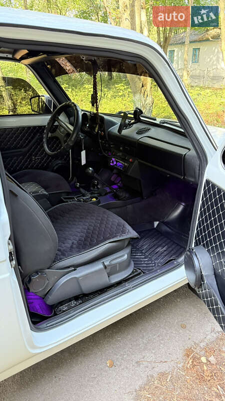 Внедорожник / Кроссовер ВАЗ / Lada 2121 Нива 1984 в Броварах фото 8 Внедорожник / Кроссовер ВАЗ / Lada 2121 Нива 1984 в Броварах