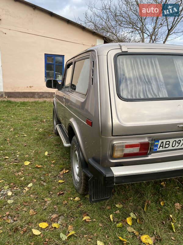 Позашляховик / Кросовер ВАЗ / Lada 2121 Нива 1986 в Жмеринці