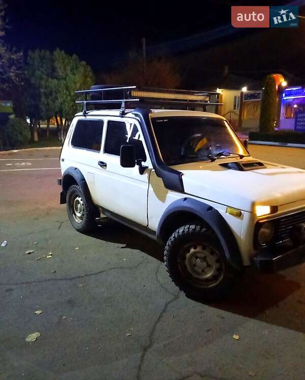Внедорожник / Кроссовер ВАЗ / Lada 2121 Нива 1984 в Березовке фото 6 Внедорожник / Кроссовер ВАЗ / Lada 2121 Нива 1984 в Березовке