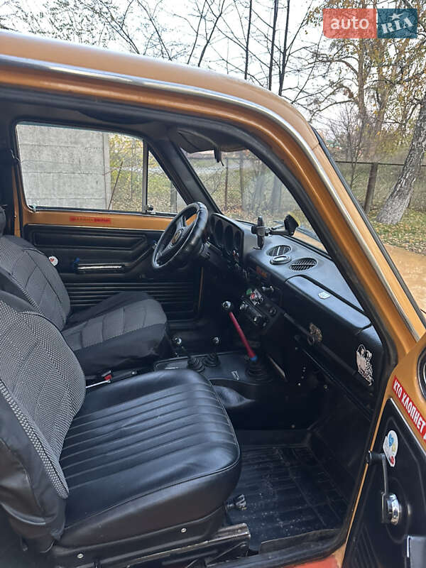 Внедорожник / Кроссовер ВАЗ / Lada 2121 Нива 1982 в Звенигородке