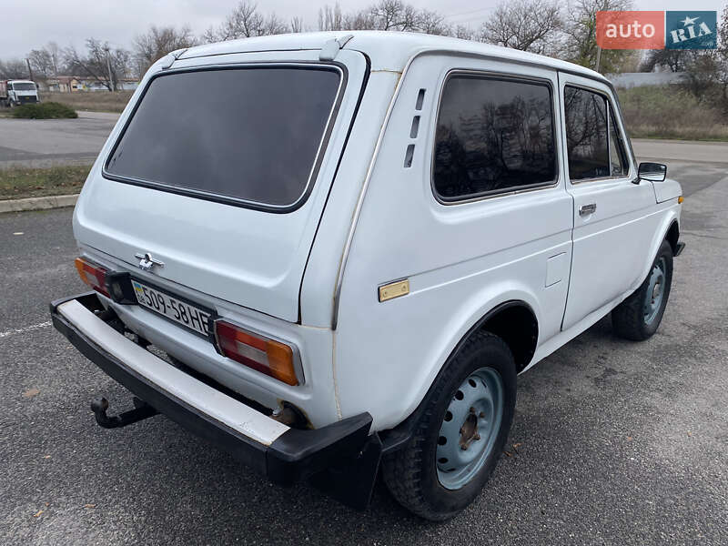 Внедорожник / Кроссовер ВАЗ / Lada 2121 Нива 1992 в Новомосковске фото 5 Внедорожник / Кроссовер ВАЗ / Lada 2121 Нива 1992 в Новомосковске