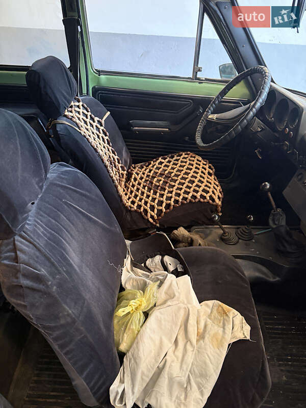 Позашляховик / Кросовер ВАЗ / Lada 2121 Нива 1981 в Чернівцях