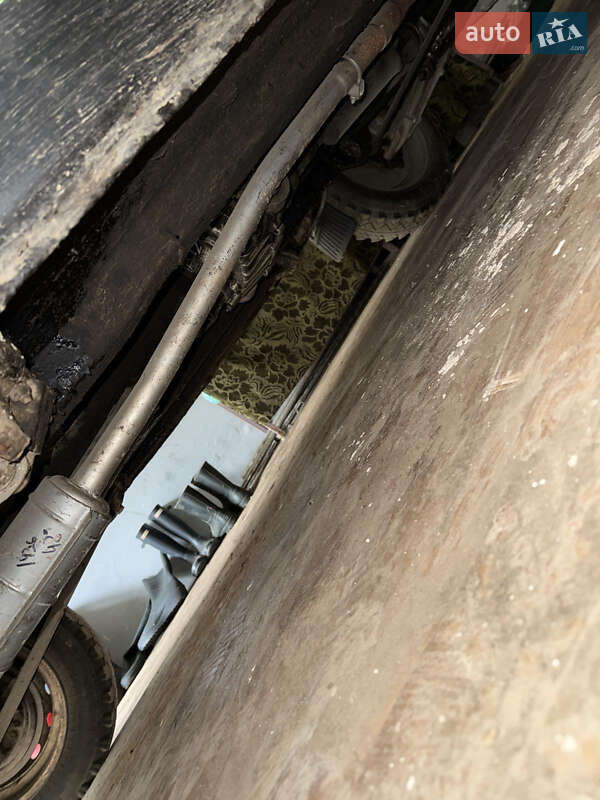 Позашляховик / Кросовер ВАЗ / Lada 2121 Нива 1981 в Чернівцях