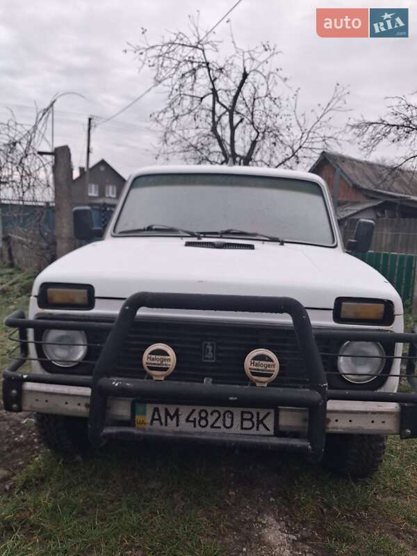 Позашляховик / Кросовер ВАЗ / Lada 2121 Нива 1981 в Житомирі