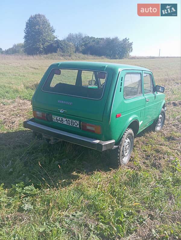 Позашляховик / Кросовер ВАЗ / Lada 2121 Нива 1981 в Нововолинську