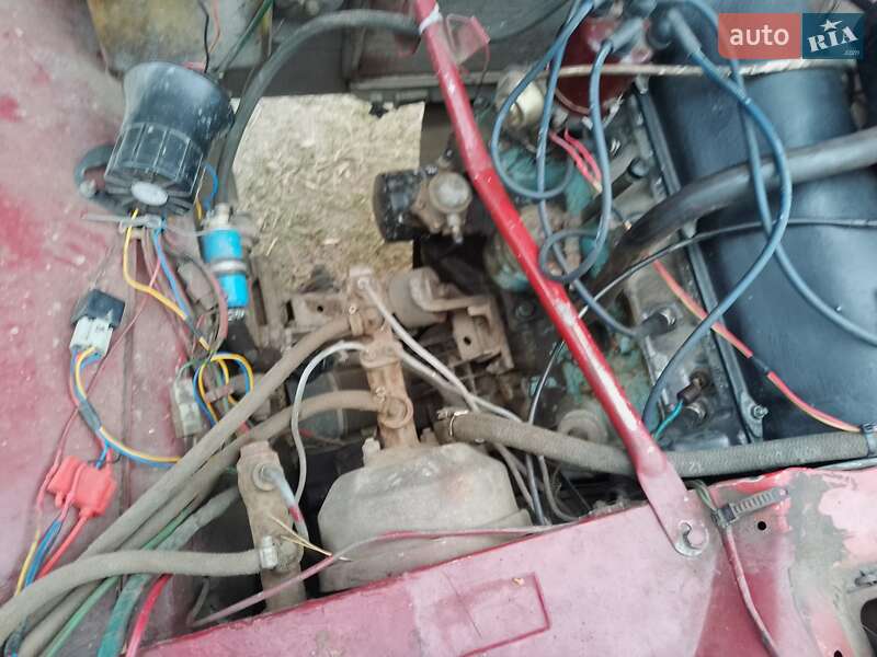 Внедорожник / Кроссовер ВАЗ / Lada 2121 Нива 1993 в Шостке