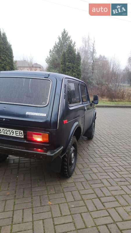 Позашляховик / Кросовер ВАЗ / Lada 2121 Нива 1990 в Прилуках