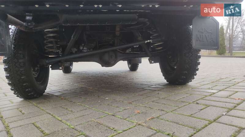Позашляховик / Кросовер ВАЗ / Lada 2121 Нива 1990 в Прилуках