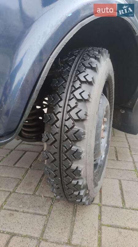 Позашляховик / Кросовер ВАЗ / Lada 2121 Нива 1990 в Прилуках