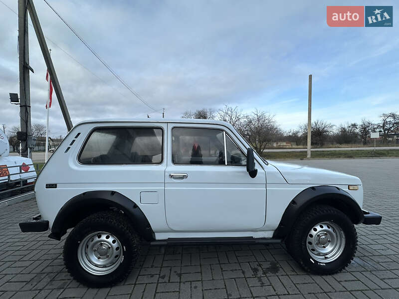Внедорожник / Кроссовер ВАЗ / Lada 2121 Нива 1988 в Харькове