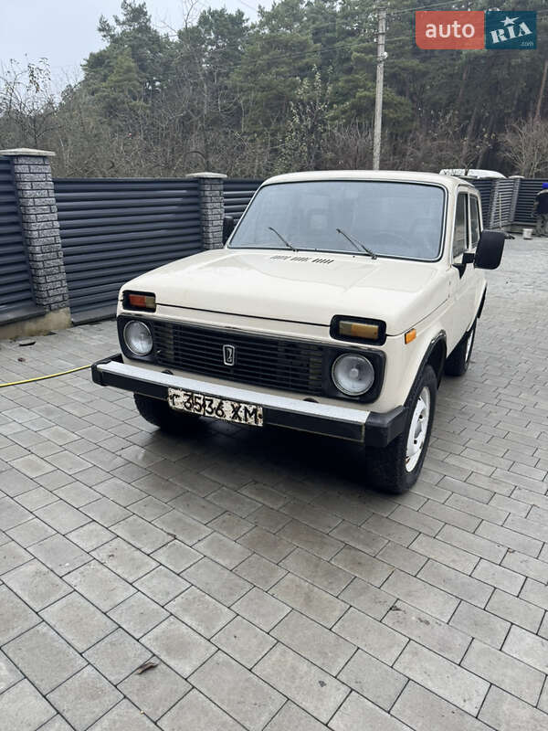 Внедорожник / Кроссовер ВАЗ / Lada 2121 Нива 1986 в Золочеве фото Внедорожник / Кроссовер ВАЗ / Lada 2121 Нива 1986 в Золочеве