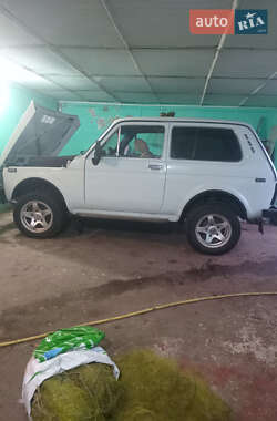 Позашляховик / Кросовер ВАЗ / Lada 2121 Нива 1994 в Петровому