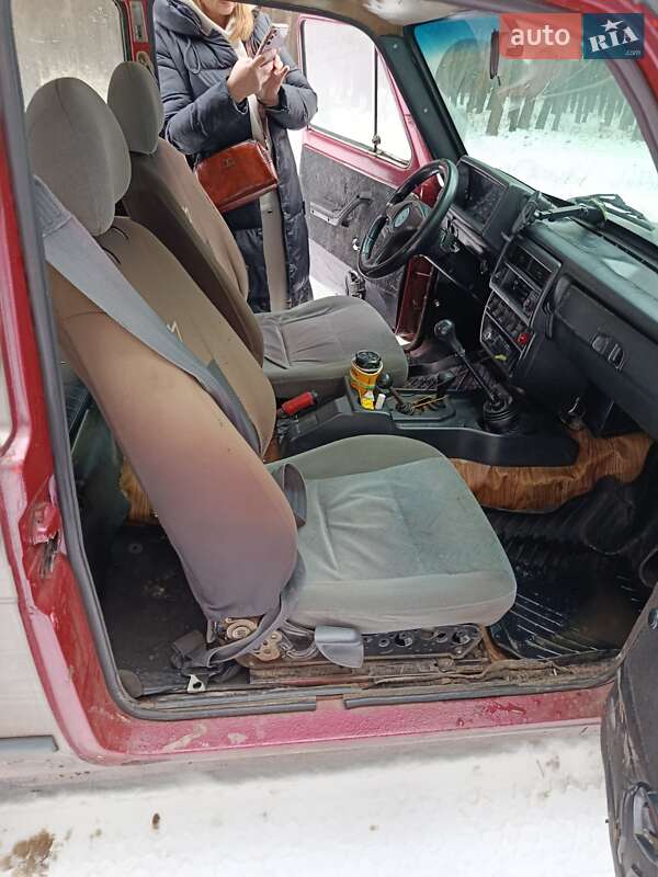 Позашляховик / Кросовер ВАЗ / Lada 2121 Нива 1982 в Згурівці